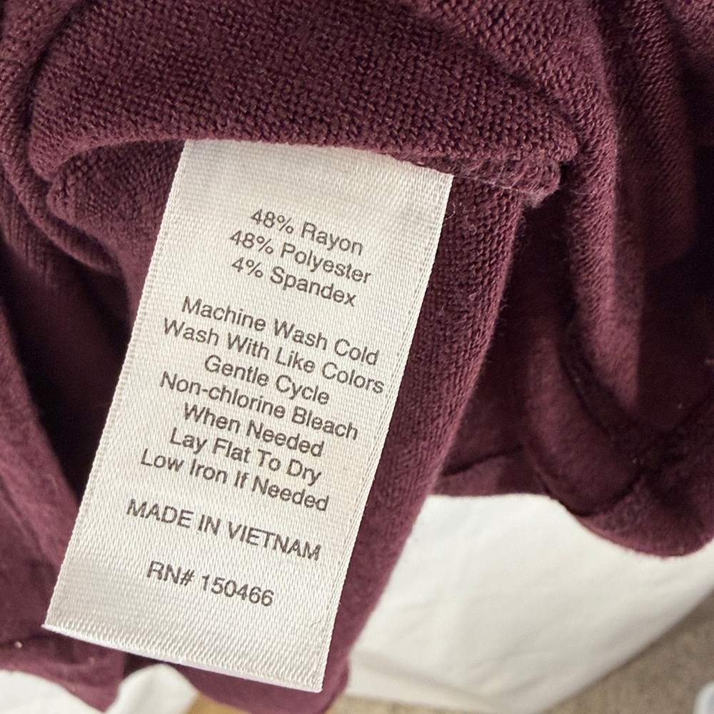 41 Hawthorn Benni Wrap Front Ruche Knit Tank Top Shirt - Wine Burgundy - Small - Picture 9 of 13